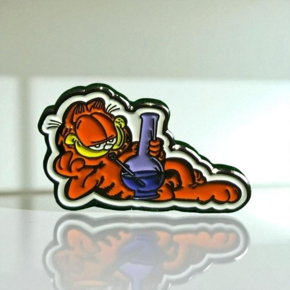 ❤️ 5/$18 - Enamel Pin